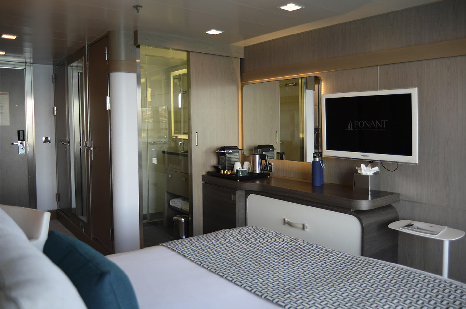 Prestige Suite 